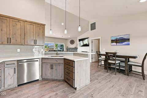 Tiny photo for 4809 SW Yew Place, Redmond, OR 97756 (MLS # 220227037)