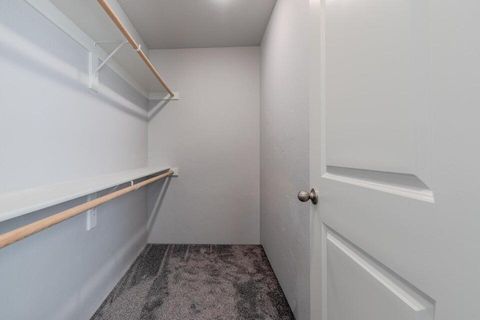 Tiny photo for 7881 Houston Loop, White City, OR 97503 (MLS # 220220022)