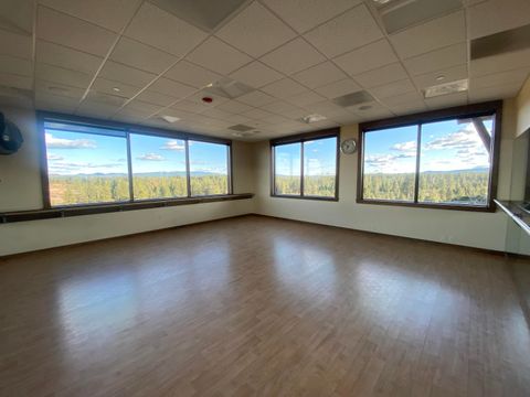 Tiny photo for 19301 Alianna Loop, Bend, OR 97702 (MLS # 220221768)