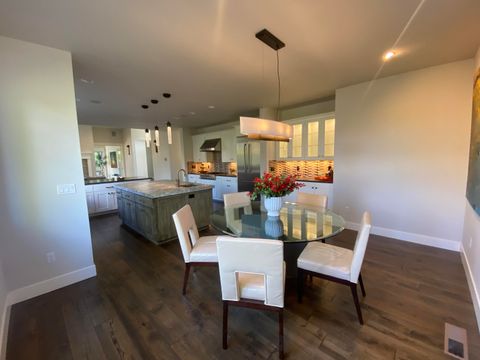 Tiny photo for 19301 Alianna Loop, Bend, OR 97702 (MLS # 220221768)