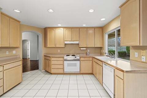 Tiny photo for 703 Summerwood Drive, Medford, OR 97504 (MLS # 220224452)