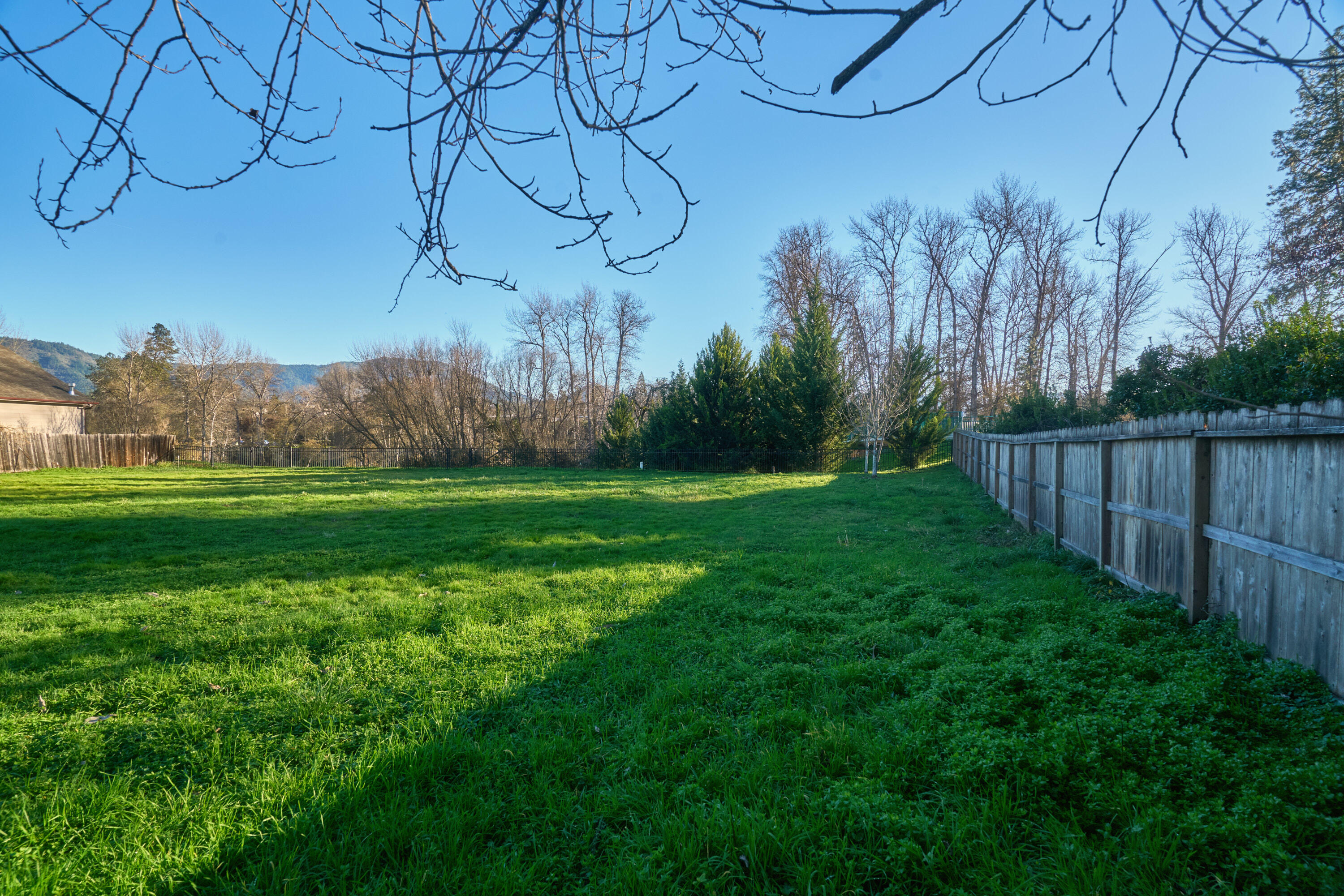 Illinois River Estates - Land