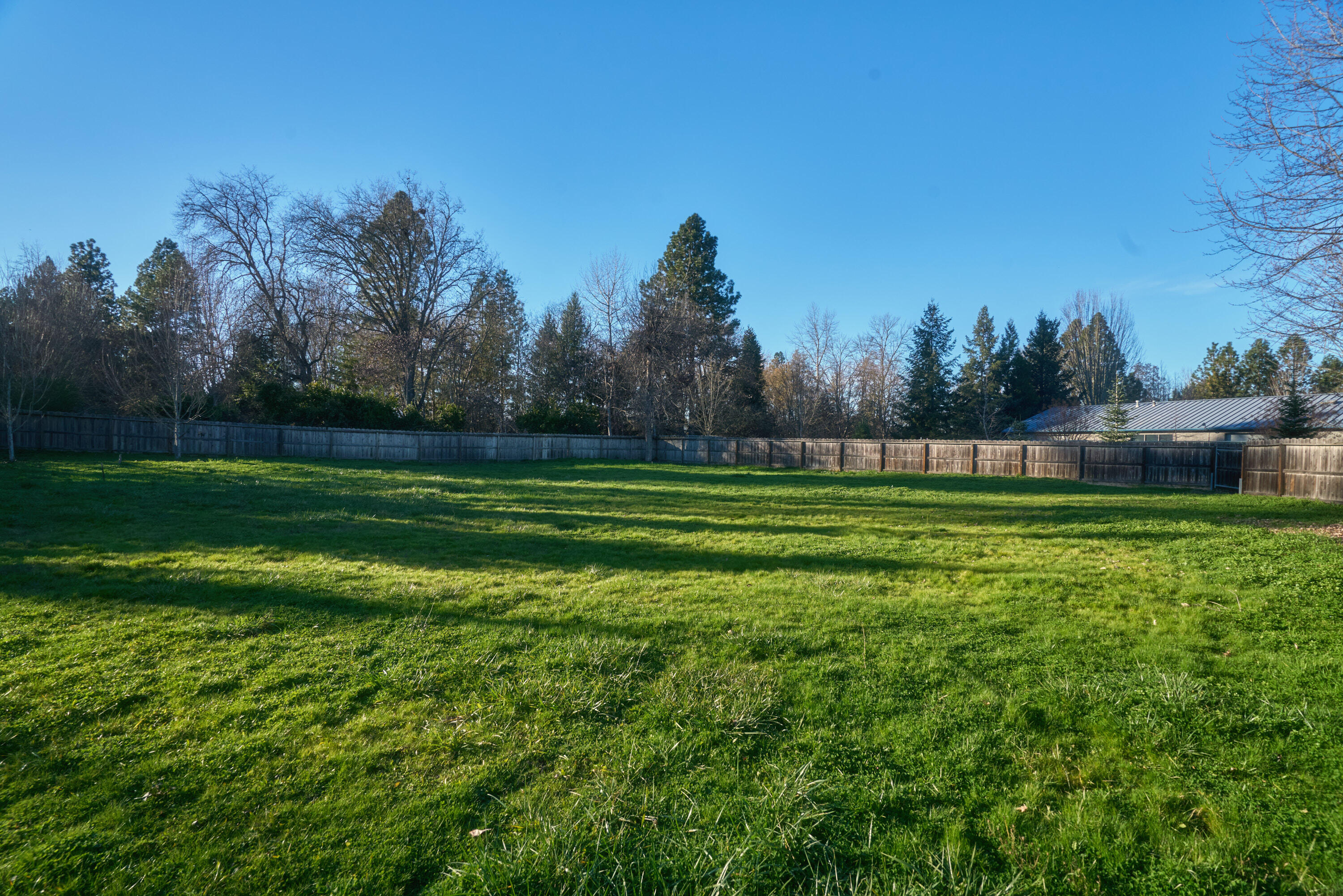 Illinois River Estates - Land