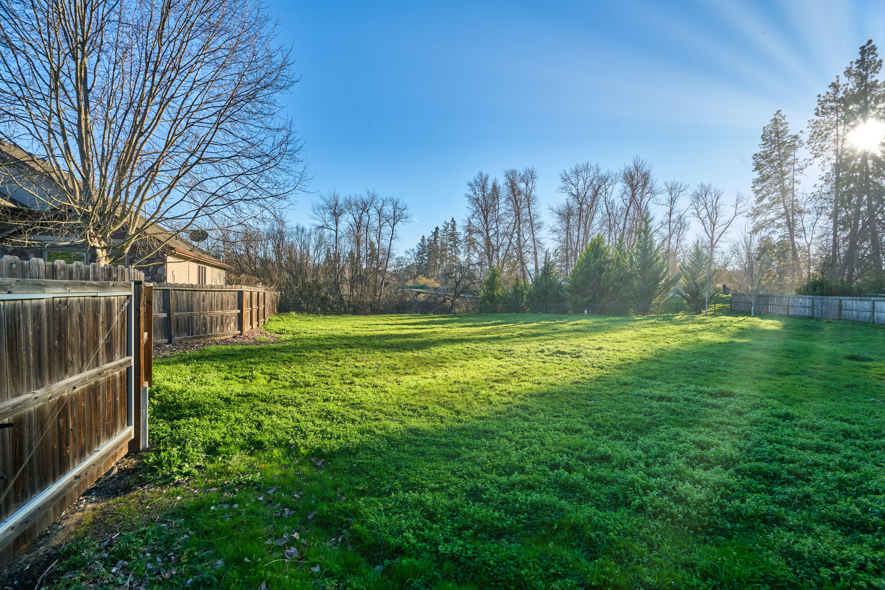 Illinois River Estates - Land