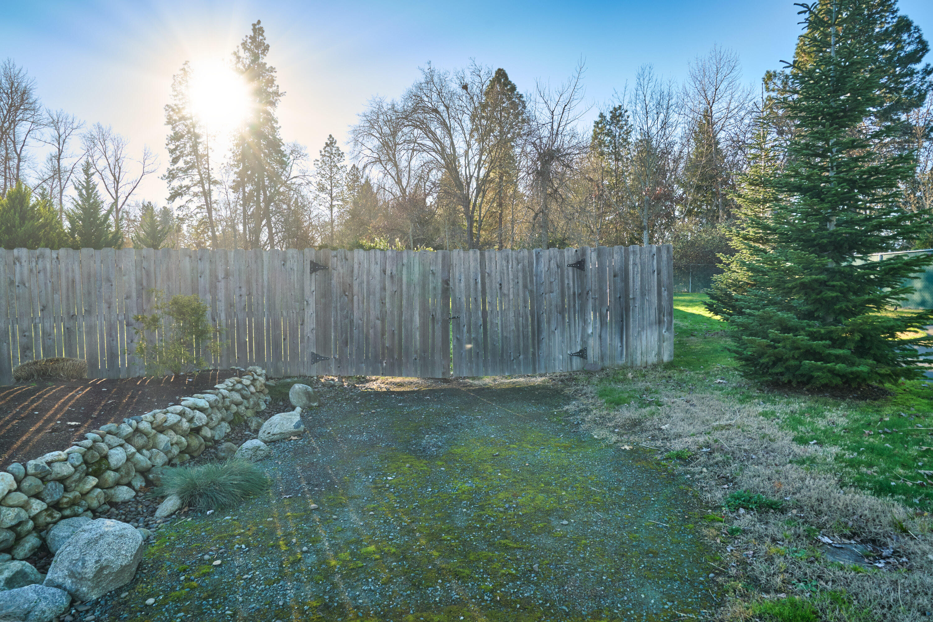 Illinois River Estates - Land