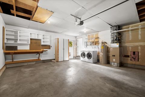 Tiny photo for 63634 Hunters Circle, Bend, OR 97701 (MLS # 220221306)