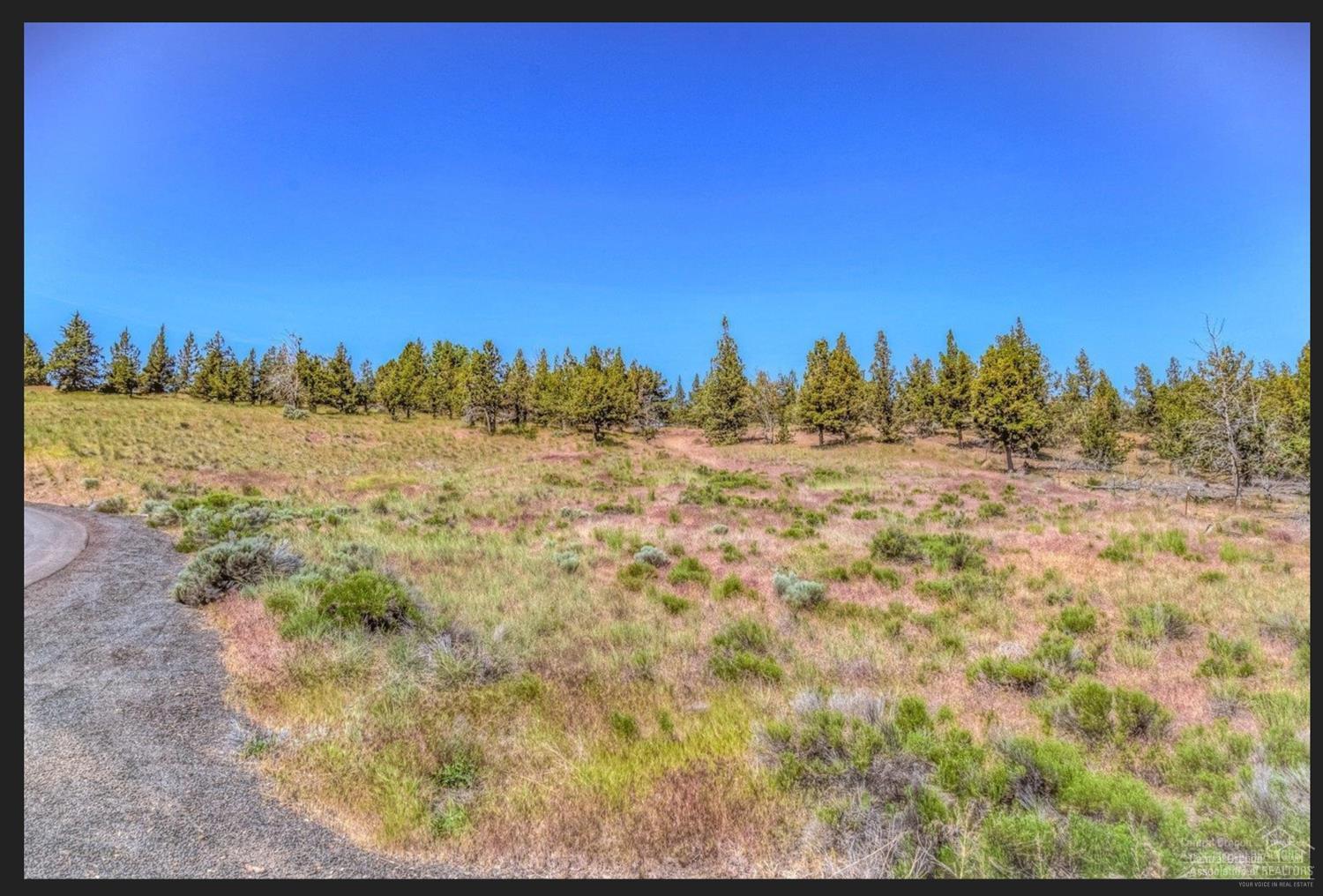 Madras Ranchos - Land