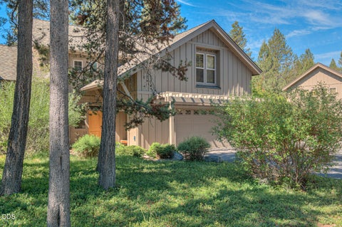 Photo of 57135 Fremont Drive #7, Sunriver, OR 97707 (MLS # 220224229)