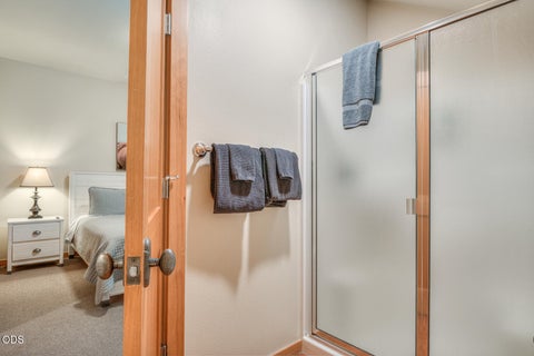 Tiny photo for 57135 Fremont Drive #7, Sunriver, OR 97707 (MLS # 220224229)