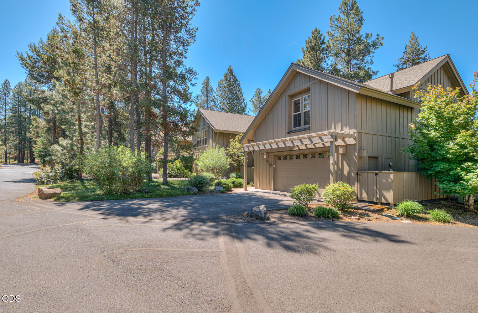 57135 Fremont Drive 7