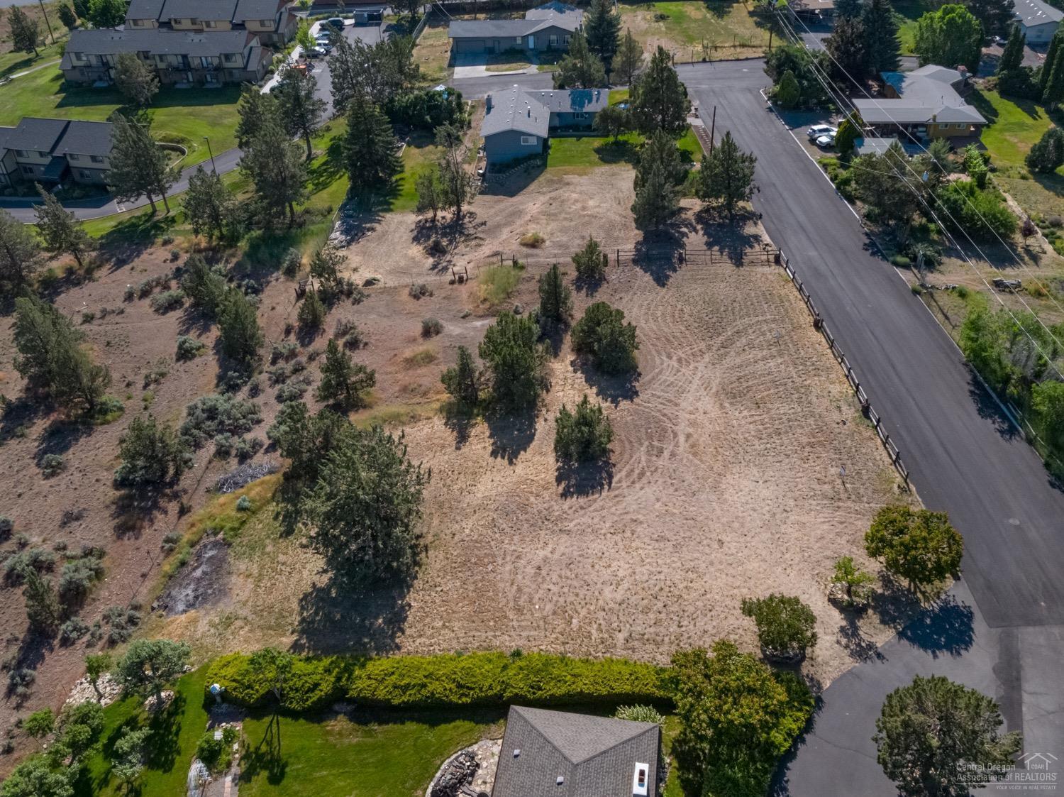 Herzberg Heights - Land