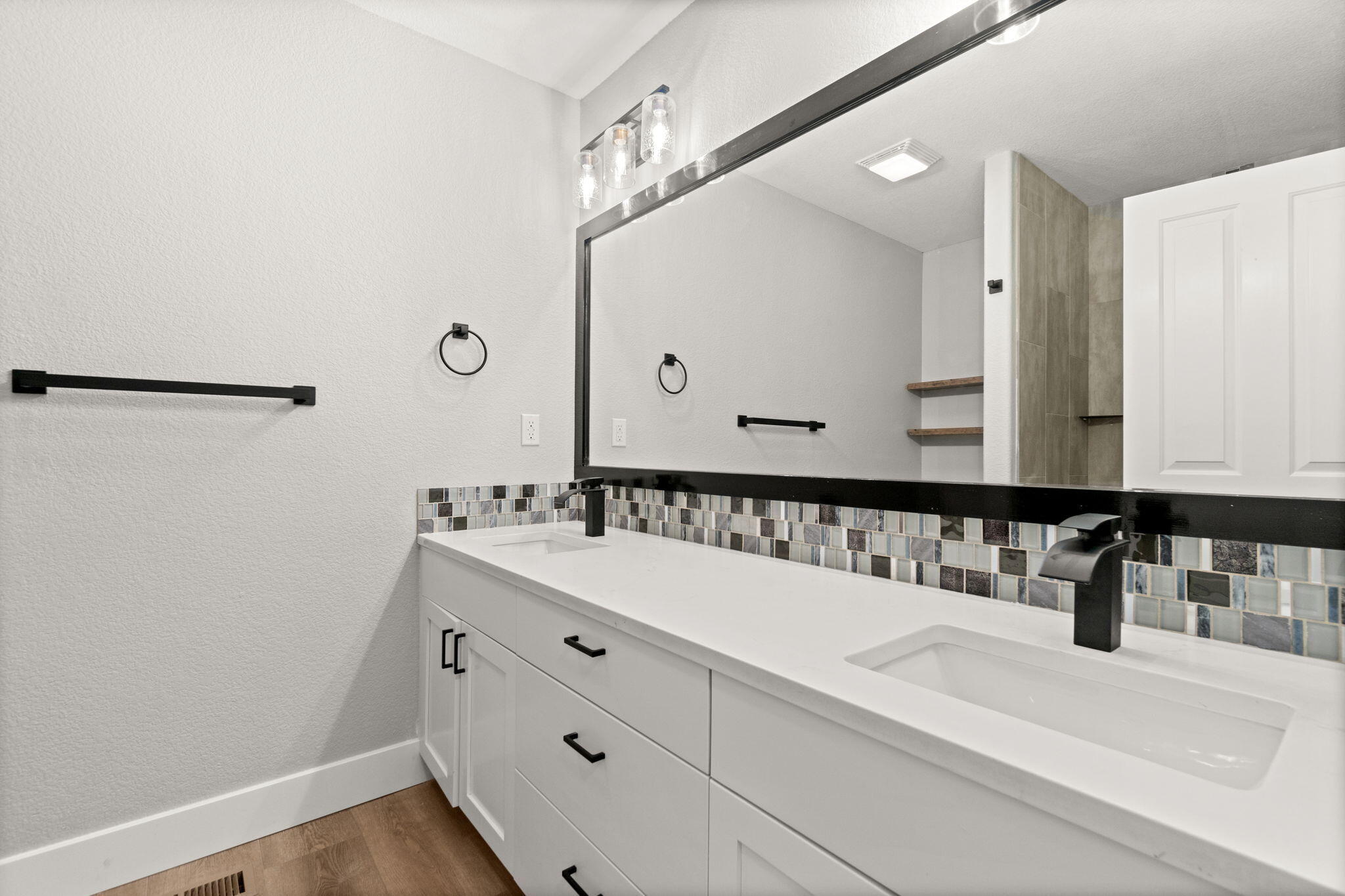 Boulder Brook - Residential