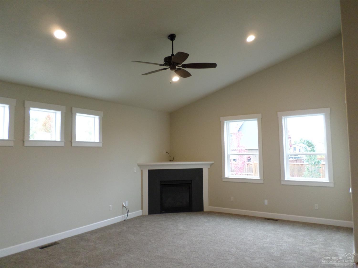 Vista Meadows - Residential