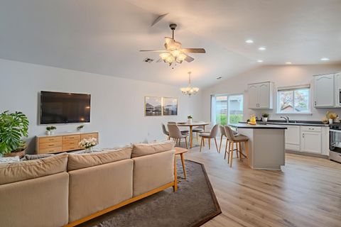 Tiny photo for 317 Jeanette Avenue, Medford, OR 97501 (MLS # 220211919)