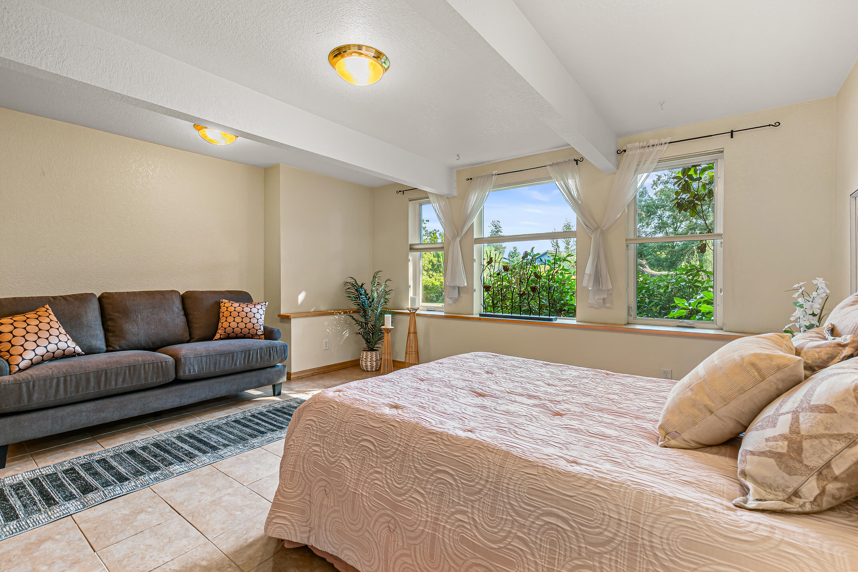 Oak Knoll Meadows Phase 1 - Residential