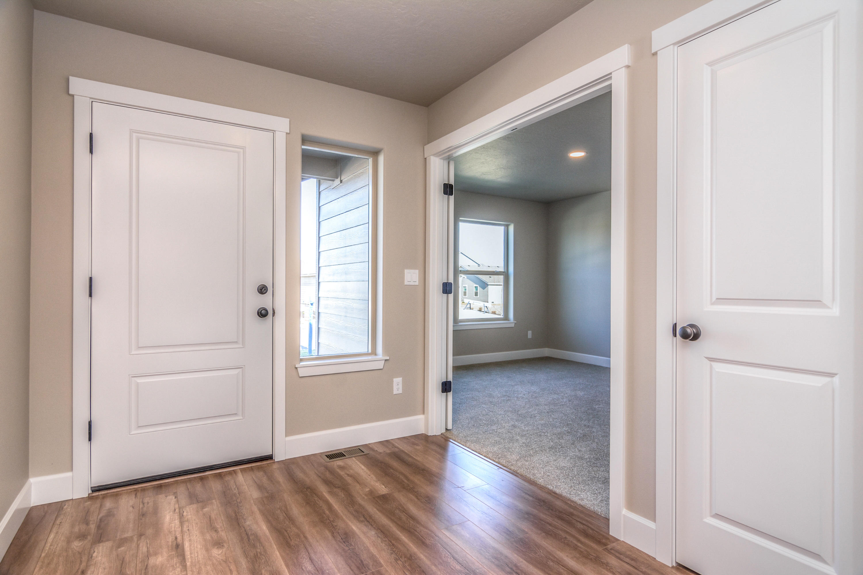 Dry Canyon - Residential