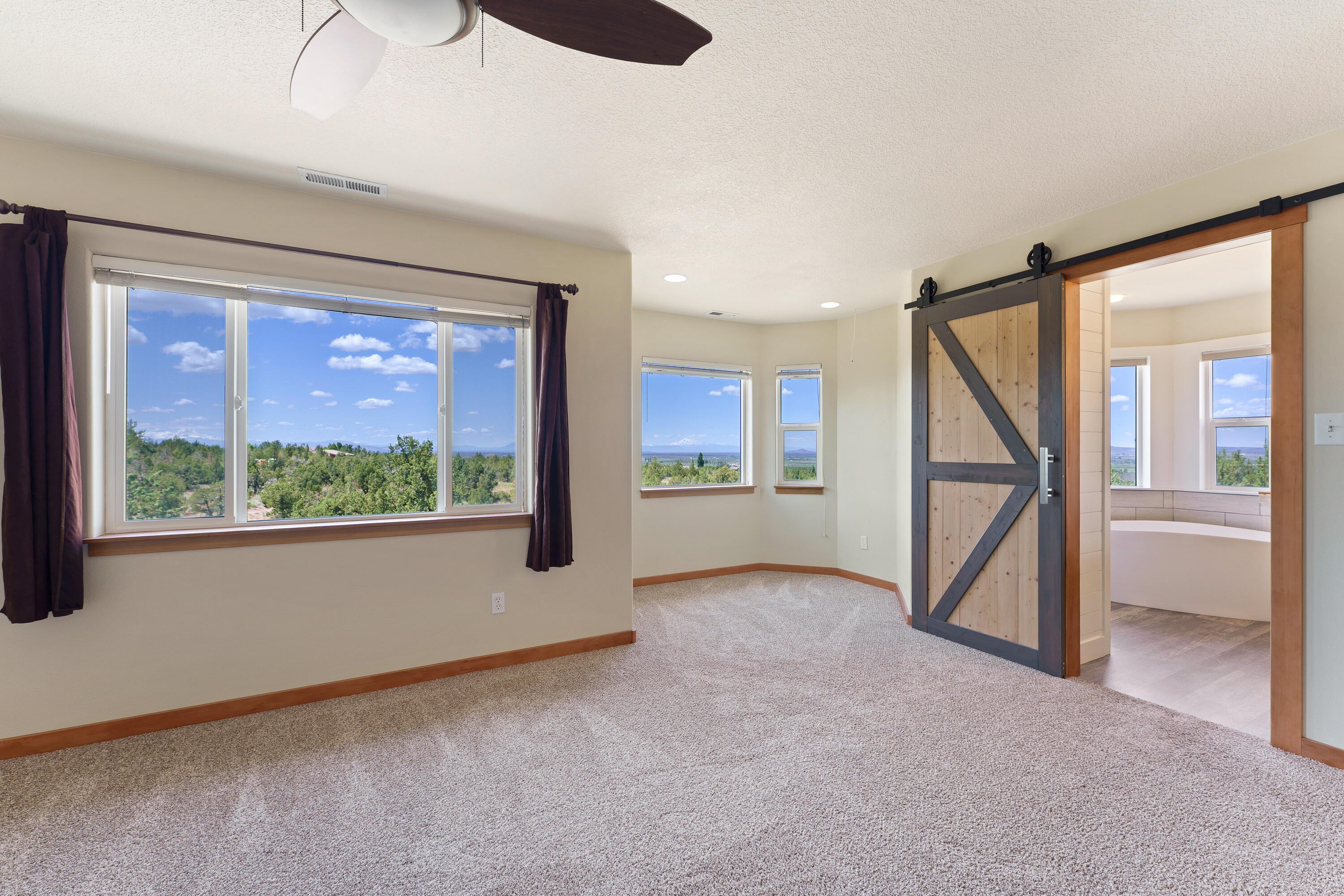 Mtn View Estate - Residential