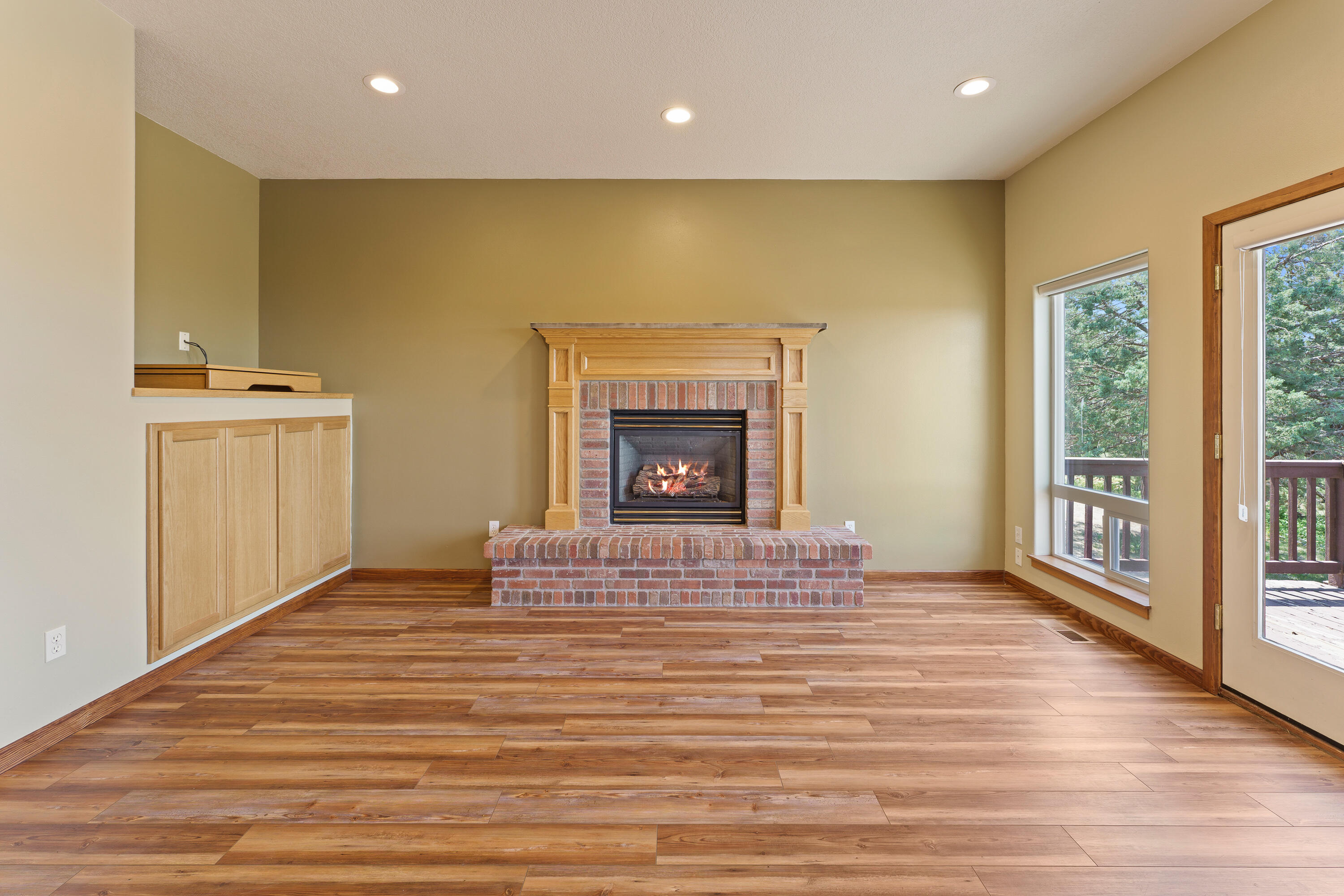 Mtn View Estate - Residential