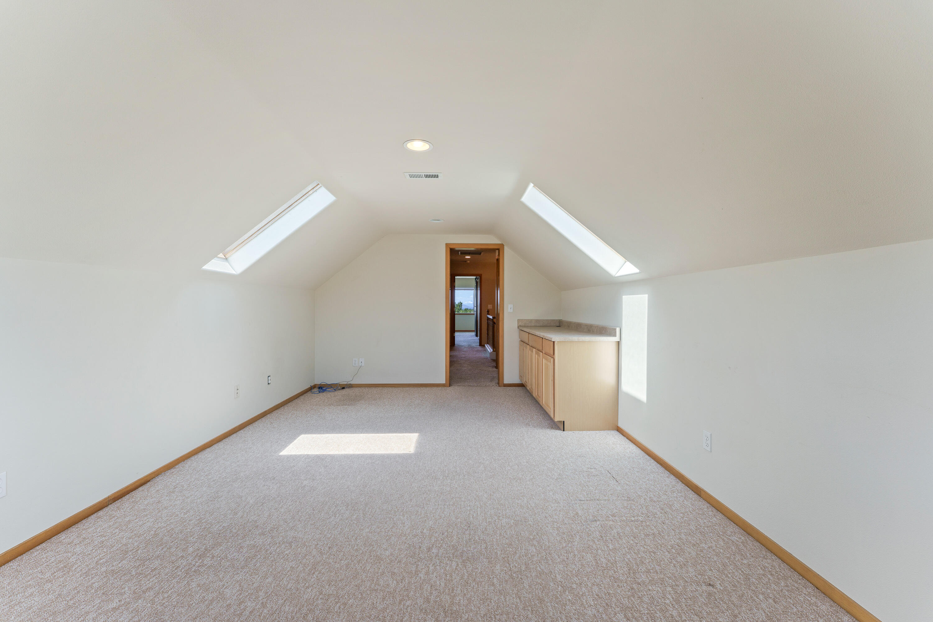 Mtn View Estate - Residential