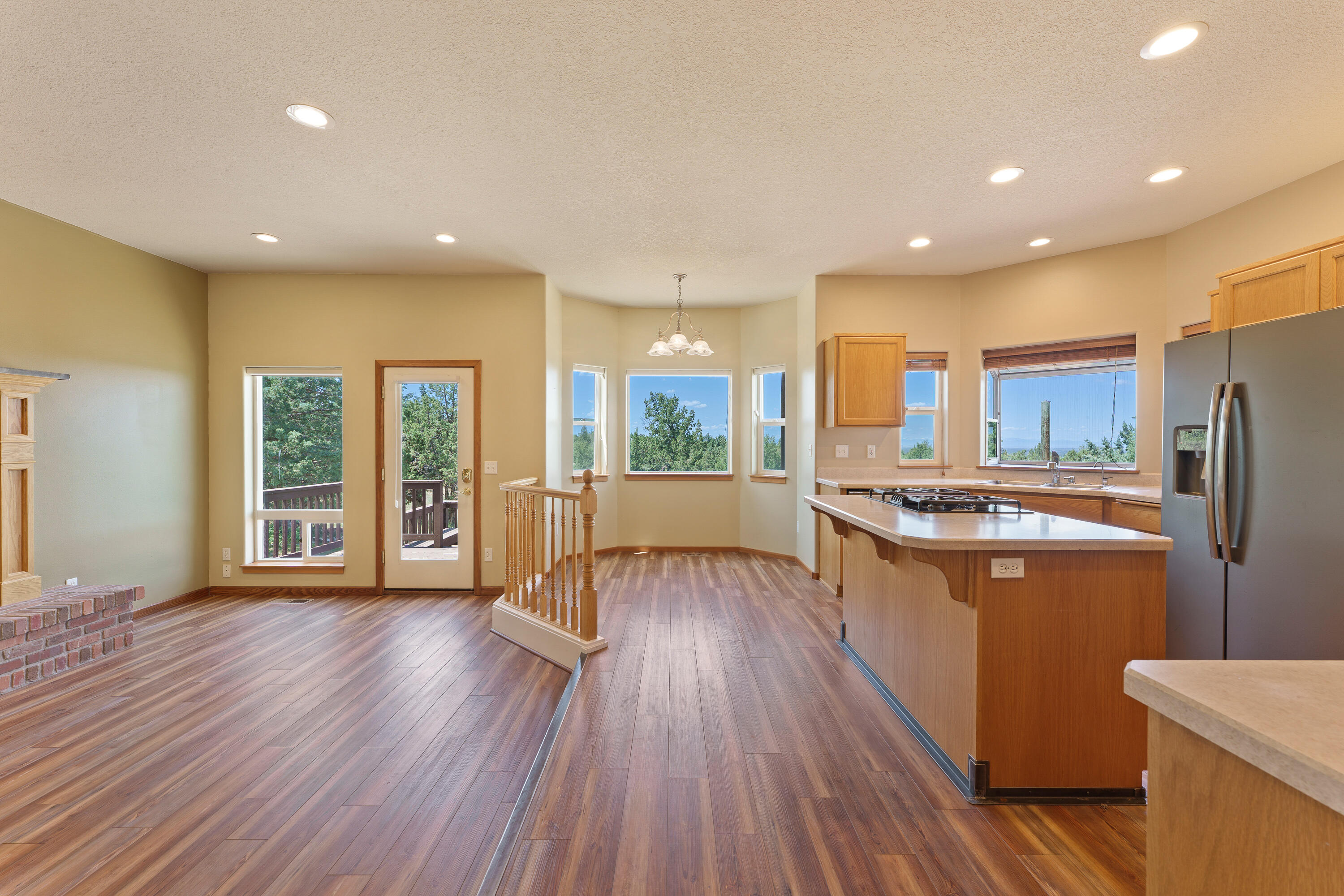 Mtn View Estate - Residential