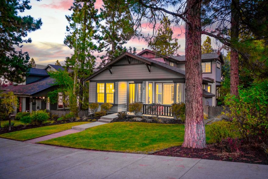 Nestled on a large corner lot in the picturesque neighborhood The Parks at Broken Top, lies this beautiful craftsman 2,384 sq ft home that features a like new,
well-maintained ADU. With a private entrance surrounded by a street of trees, the apartment above the garage features a full kitchen, great room, bedroom and full
bathroom perfectly finished with brand new carpet. Entering through the trees, the welcoming open concept and vaulted ceilings of this main home invite you to take in the private views and entertaining space of your own courtyard. Upstairs you will find the additional 2 bedrooms, bathroom and quaint office loft area finished with brand new carpet.