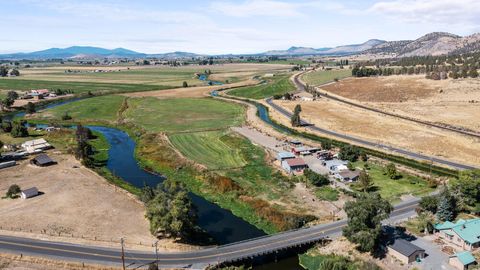 Tiny photo for 10403 Matney Way, Klamath Falls, OR 97603 (MLS # 220216413)