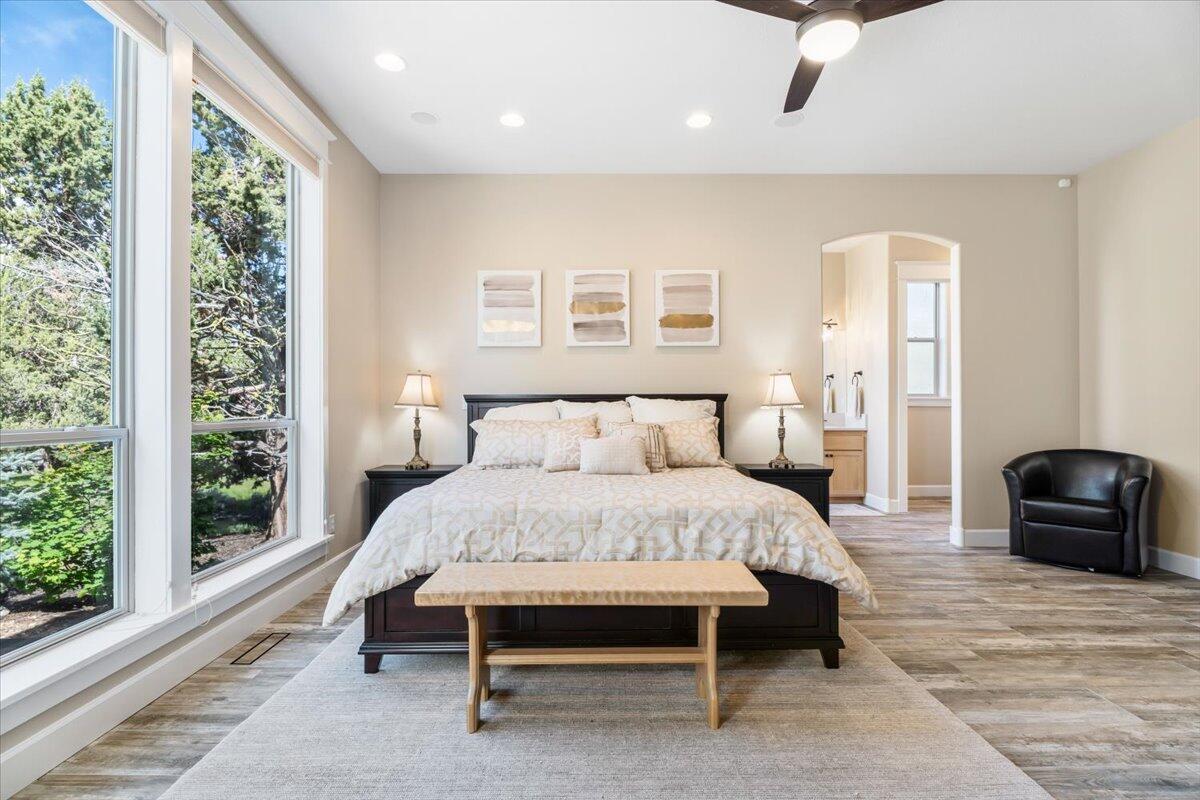 Eagle Crest - Residential