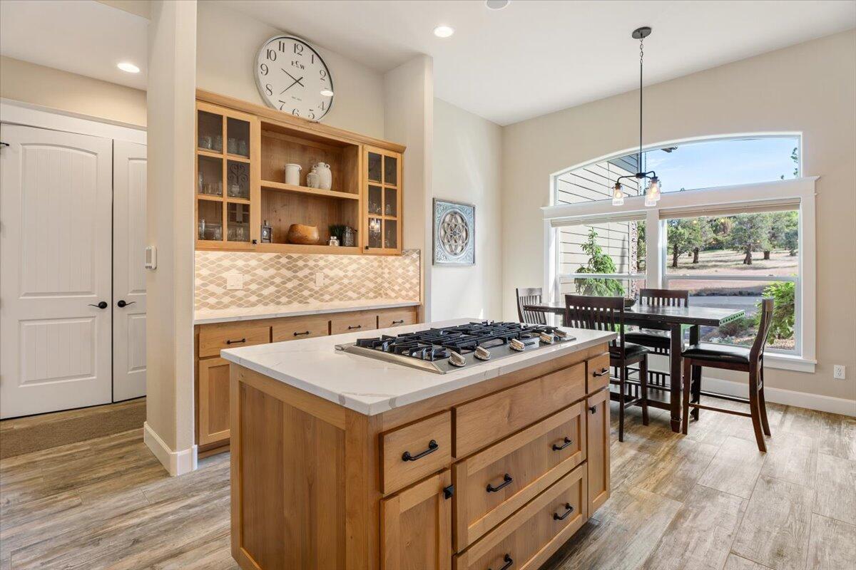 Eagle Crest - Residential