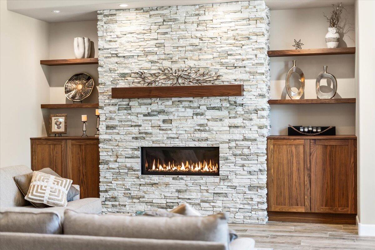 Eagle Crest - Residential