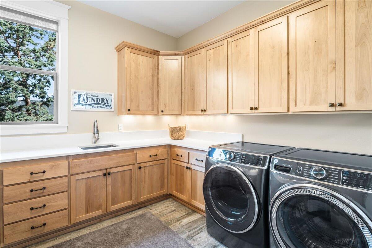 Eagle Crest - Residential