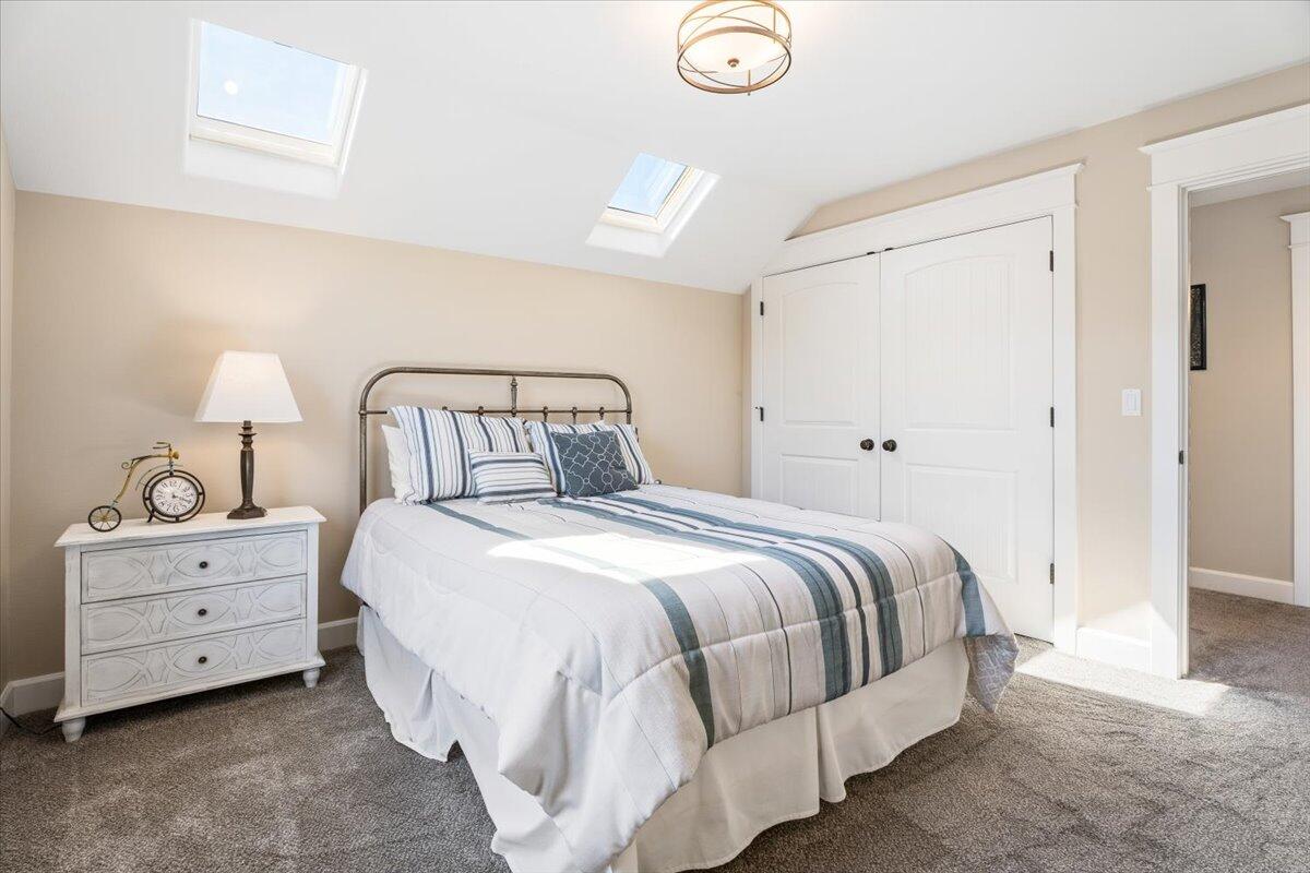 Eagle Crest - Residential