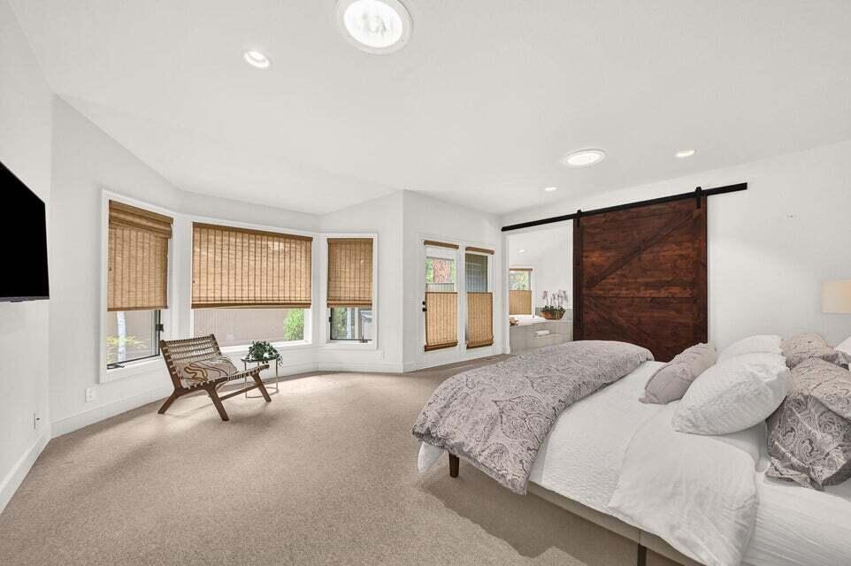 Broken Top - Residential