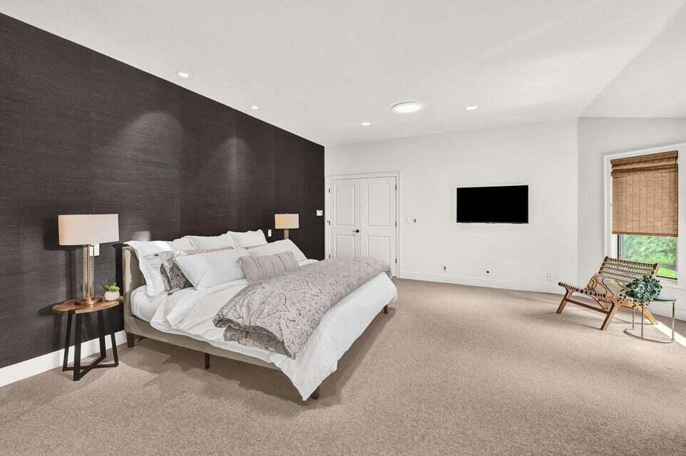 Broken Top - Residential