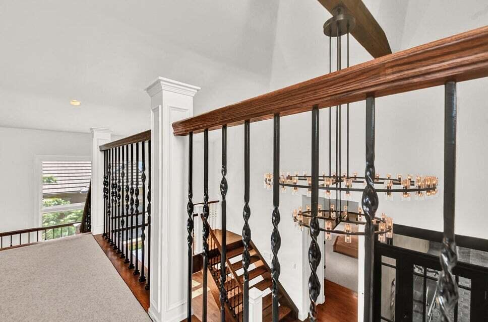 Broken Top - Residential