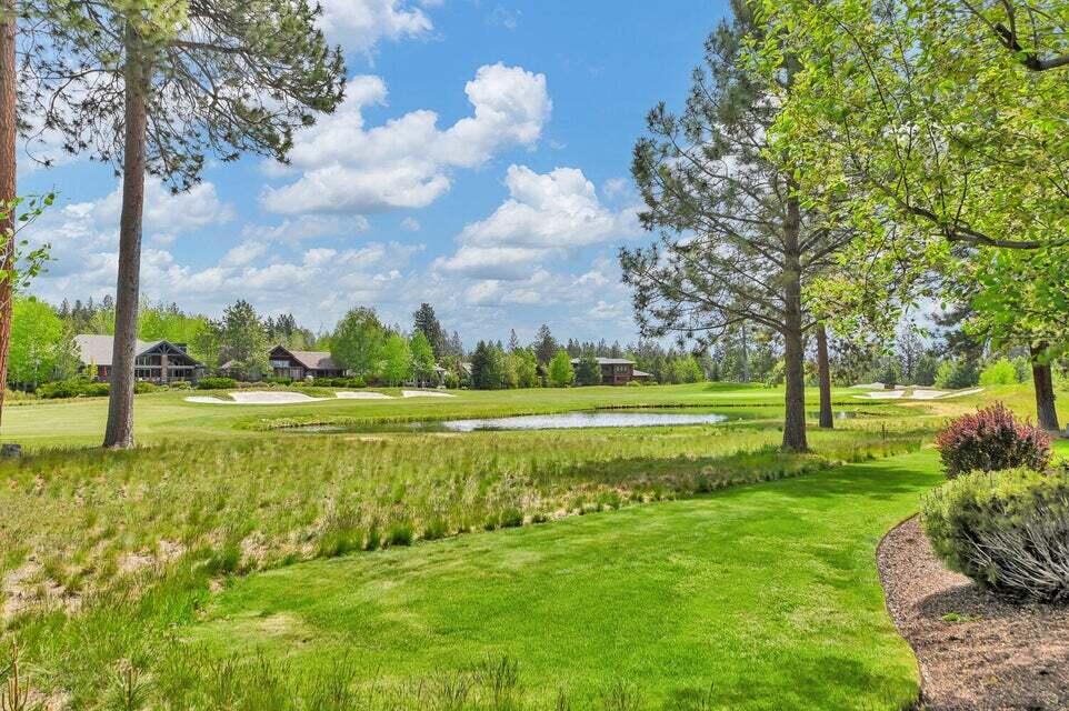 Broken Top - Residential