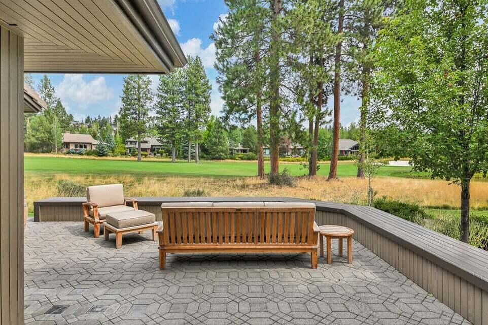 Broken Top - Residential