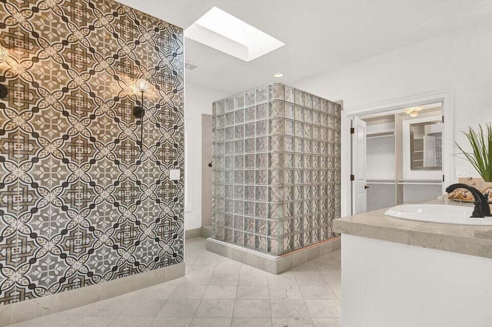 Broken Top - Residential