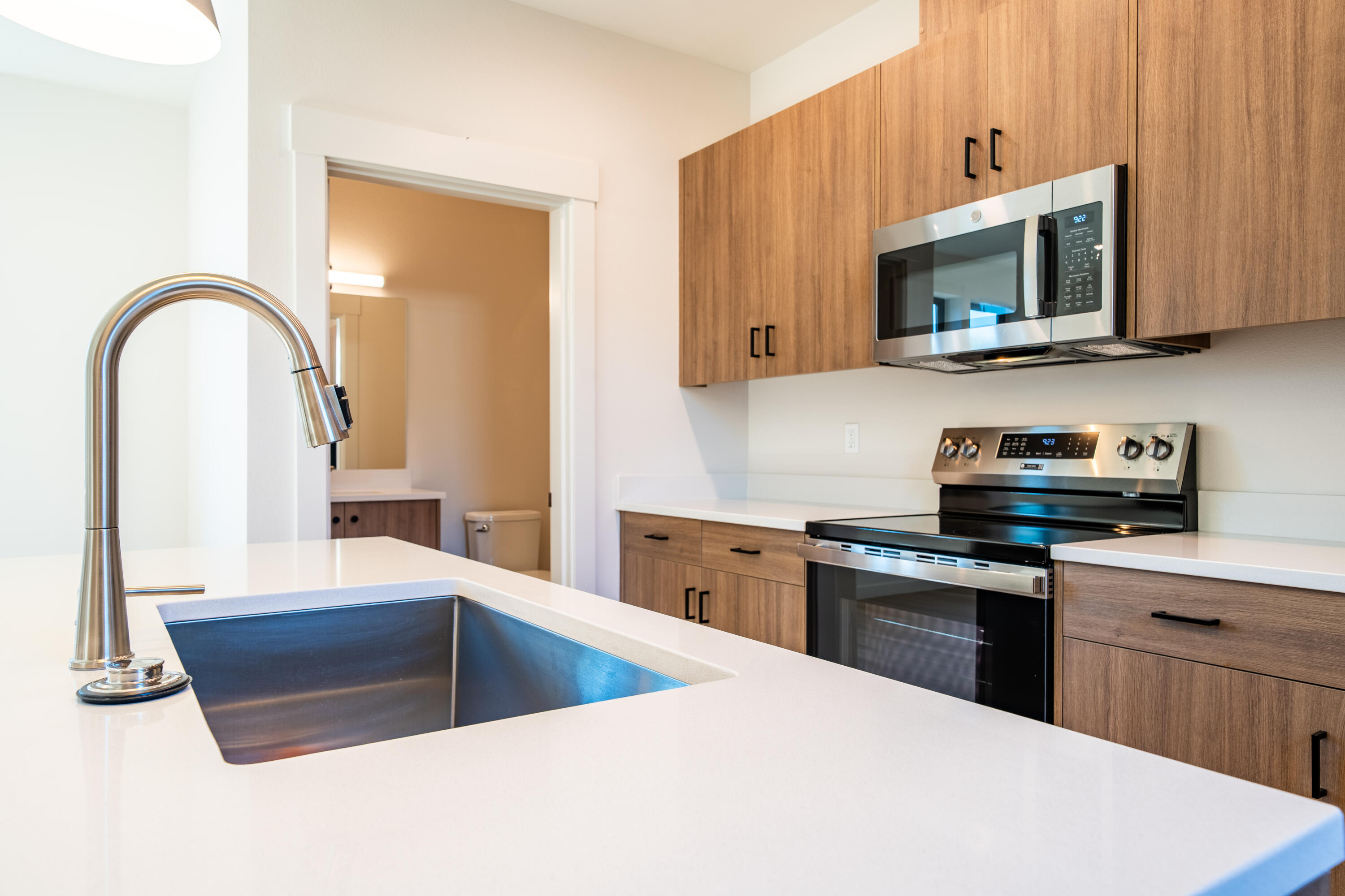 371 NW 19th Street 101