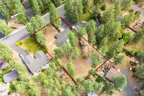 Tiny photo for 19637 Poplar Street, Bend, OR 97702 (MLS # 220224448)