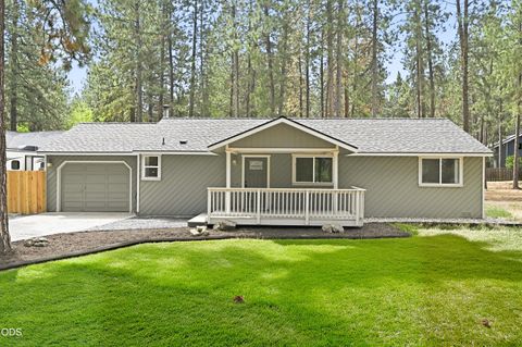 Tiny photo for 19637 Poplar Street, Bend, OR 97702 (MLS # 220224448)