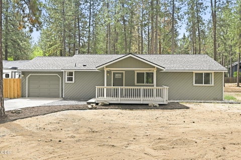 Photo of 19637 Poplar Street, Bend, OR 97702 (MLS # 220224448)