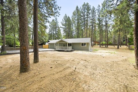 Tiny photo for 19637 Poplar Street, Bend, OR 97702 (MLS # 220224448)