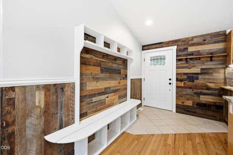 Tiny photo for 19637 Poplar Street, Bend, OR 97702 (MLS # 220224448)