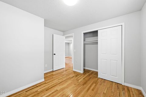 Tiny photo for 19637 Poplar Street, Bend, OR 97702 (MLS # 220224448)