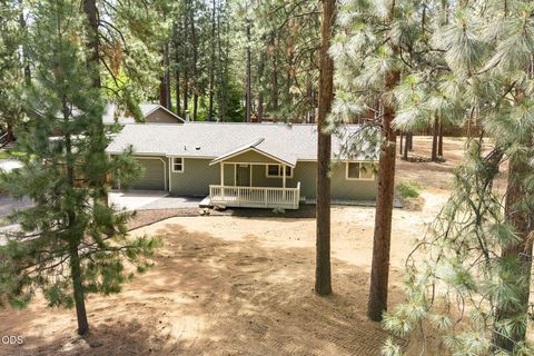 Tiny photo for 19637 Poplar Street, Bend, OR 97702 (MLS # 220224448)