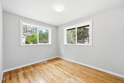 Tiny photo for 19637 Poplar Street, Bend, OR 97702 (MLS # 220224448)