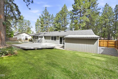 Tiny photo for 19637 Poplar Street, Bend, OR 97702 (MLS # 220224448)