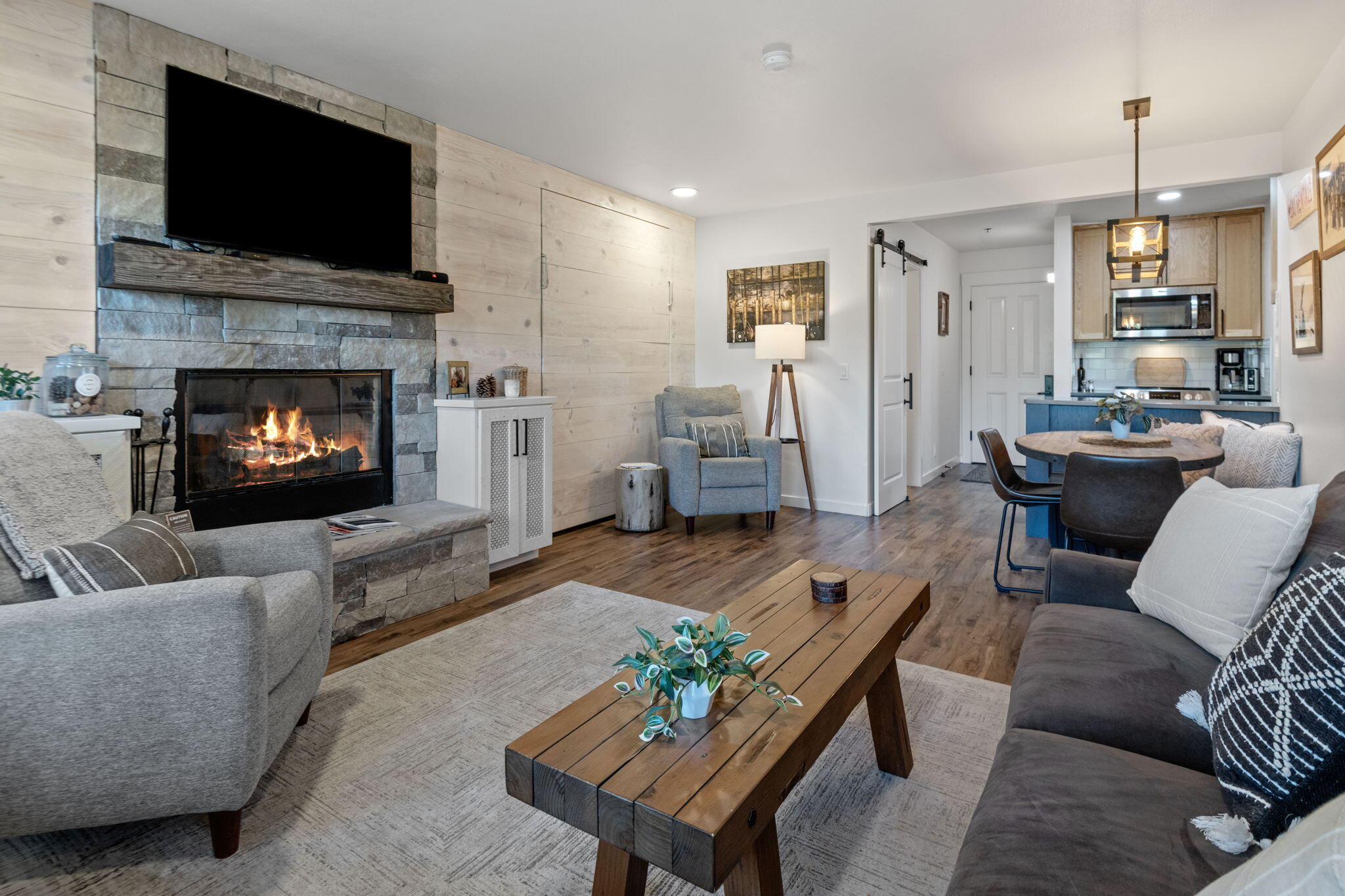 Inn Of The 7th - Residential