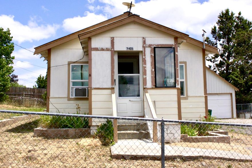 Don't miss out on this great opportunity! Discover this charming 2-bedroom, 1-bathroom home nestled in a peaceful neighborhood of Klamath Falls. Ideal for investors seeking rental income or first-time buyers looking to build equity, this property offers a solid foundation with great potential. It sits on a corner lot and is fully fenced. Sold AS-IS.