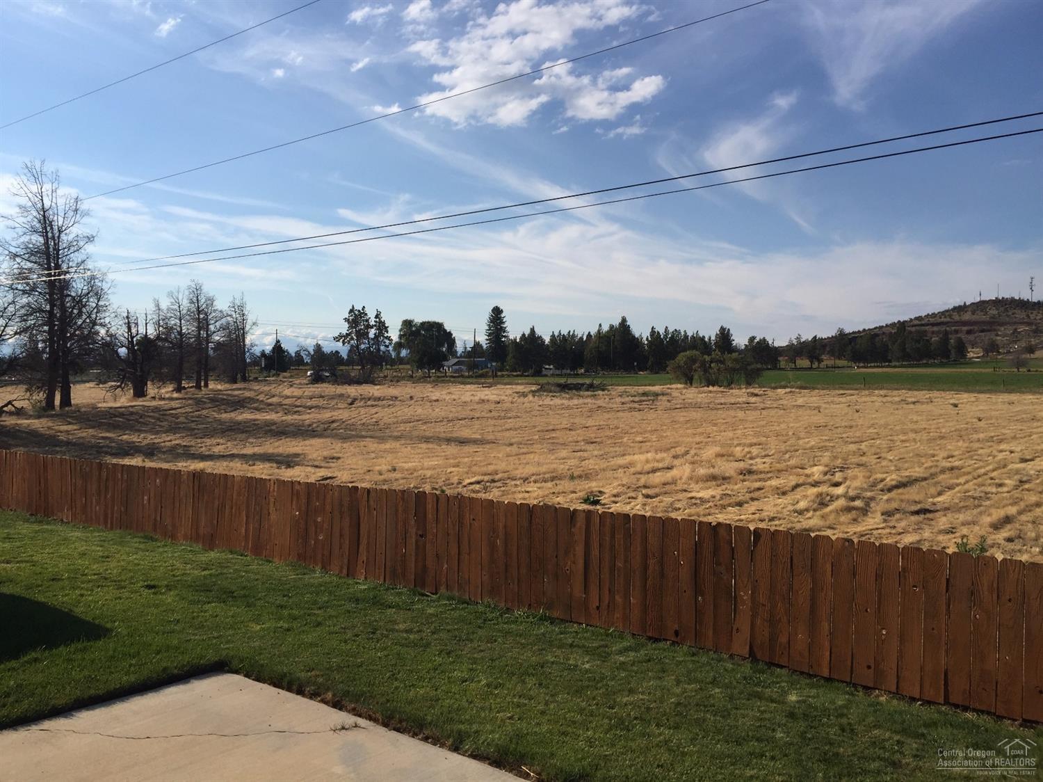 Pine Tree Meadows - Residential